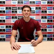 Ollie Wright has signed a new contract at Saints until 2026