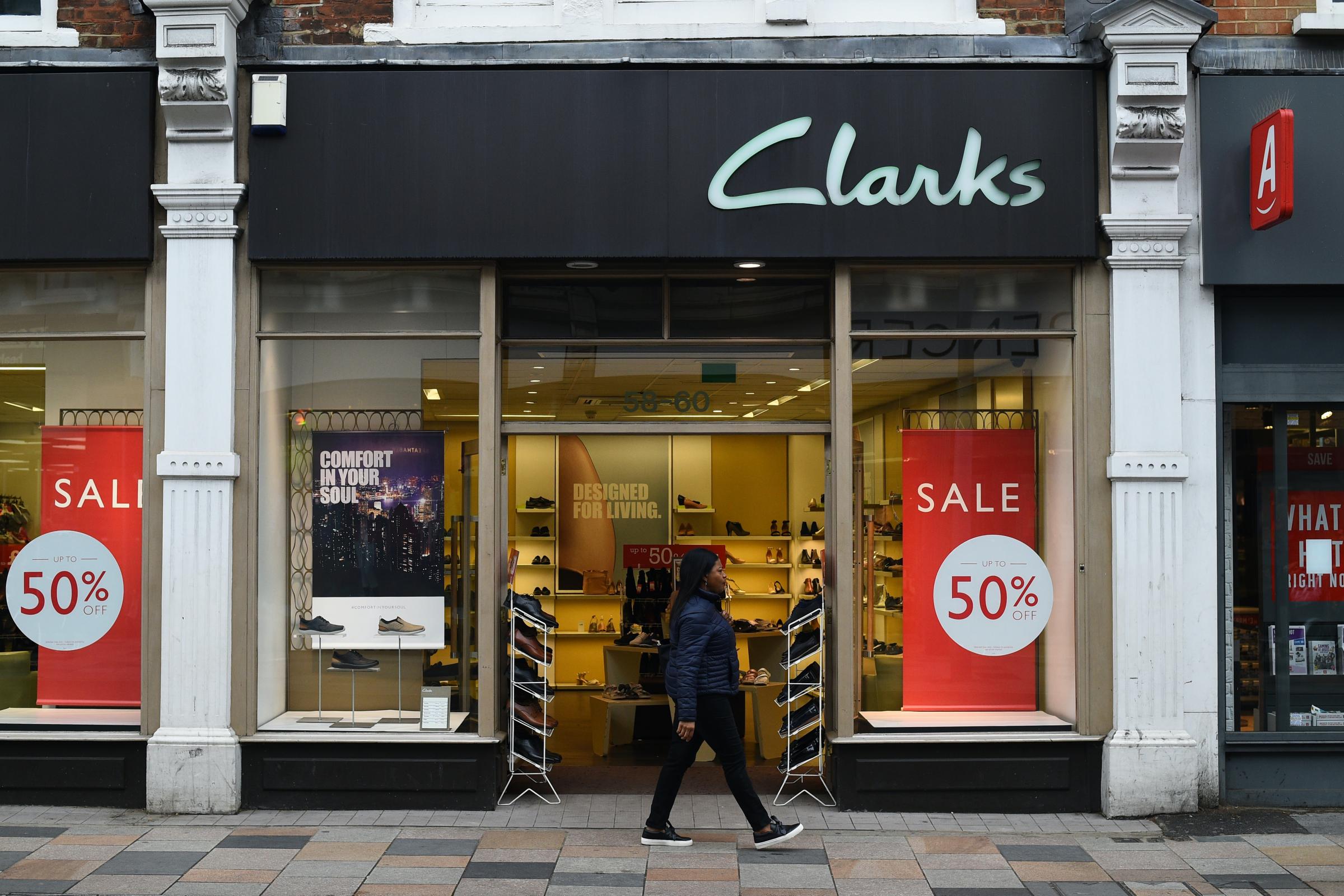 Clunky clarks basingstoke opening hours 