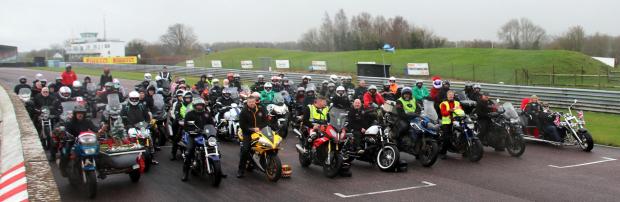 Basingstoke Gazette: HBB riders in Thruxton