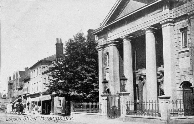 Basingstoke Gazette: The Congregational church, London Street circa 1900