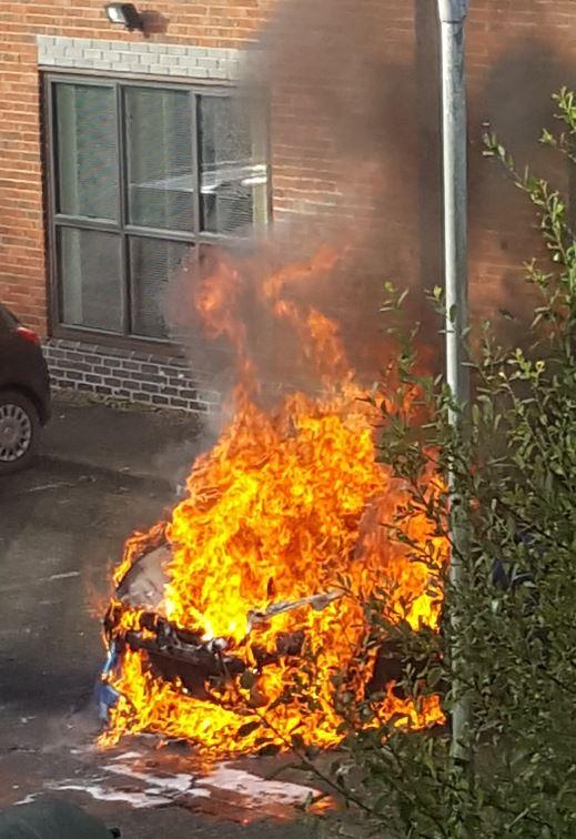 Vehicle on fire in Kingsclere, pic courtesy of @Hants_fire twitter